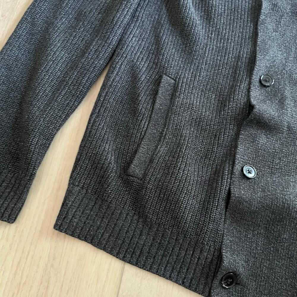 🩷 H&M Dark Gray Heavy Cable Knit Cardigan Sweater Sz L - Picture 4 of 8